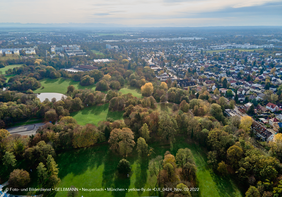 03.11.2022 -  Ostparksee mit Umgebung in Neuperlach